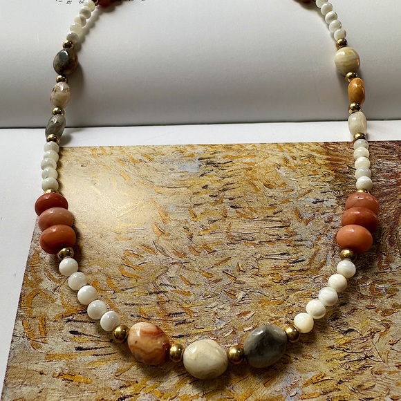 Jewelry - Chocker necklace